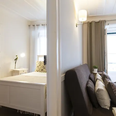 Altido Cosy In Chiado Appartamento