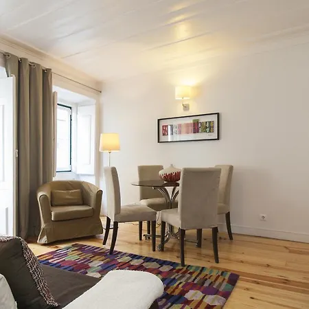 Altido Cosy In Chiado Appartamento Lisbona